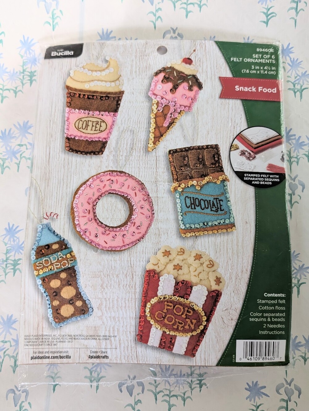 Bucilla Snack Food Felt Ornament Kit NEW Set of 6 Holiday Christmas DIY Sequin